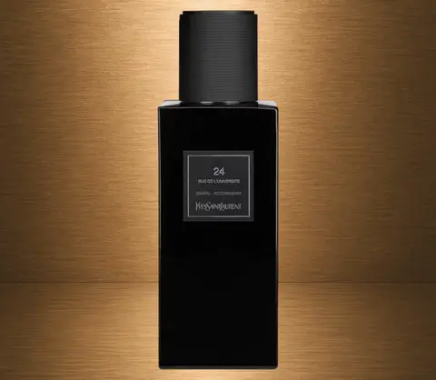 Yves Saint Laurent – 24 Rue de l’université