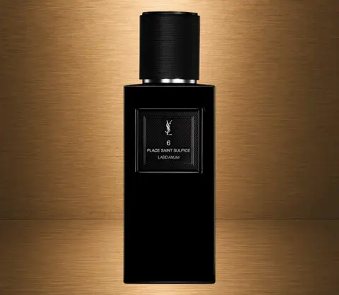 Yves Saint Laurent – 6 Place Saint Sulpice